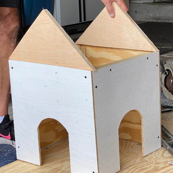 Outdoor Cat House Shelter