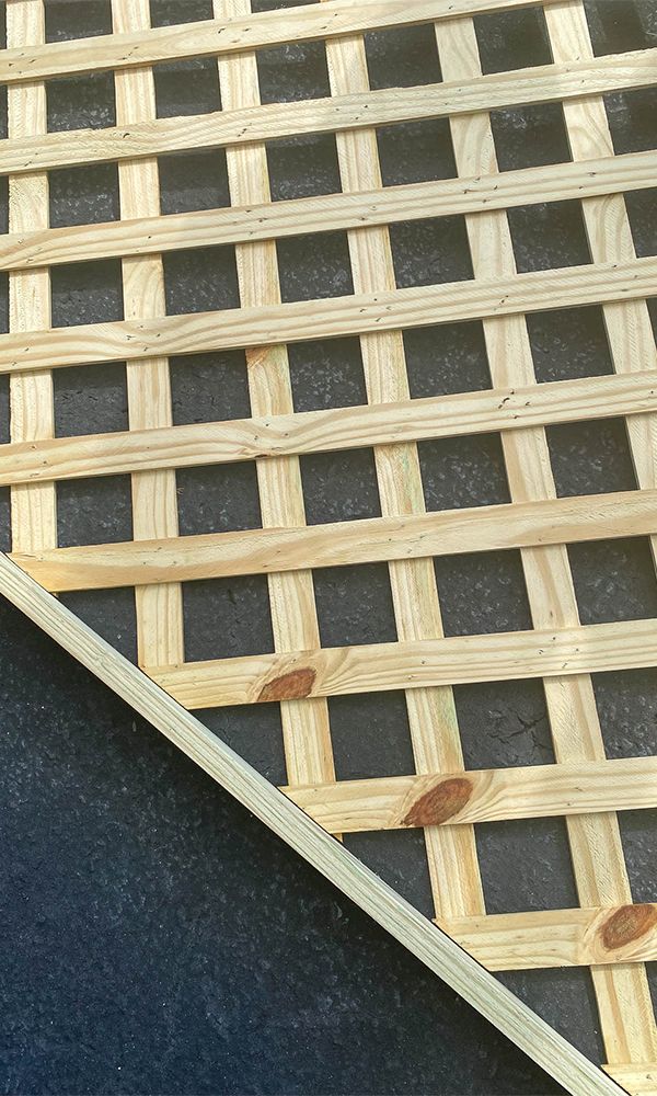 Lattice Screen