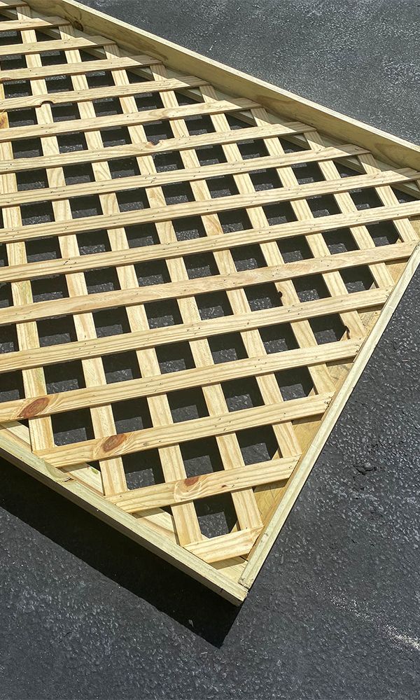 Lattice Screen