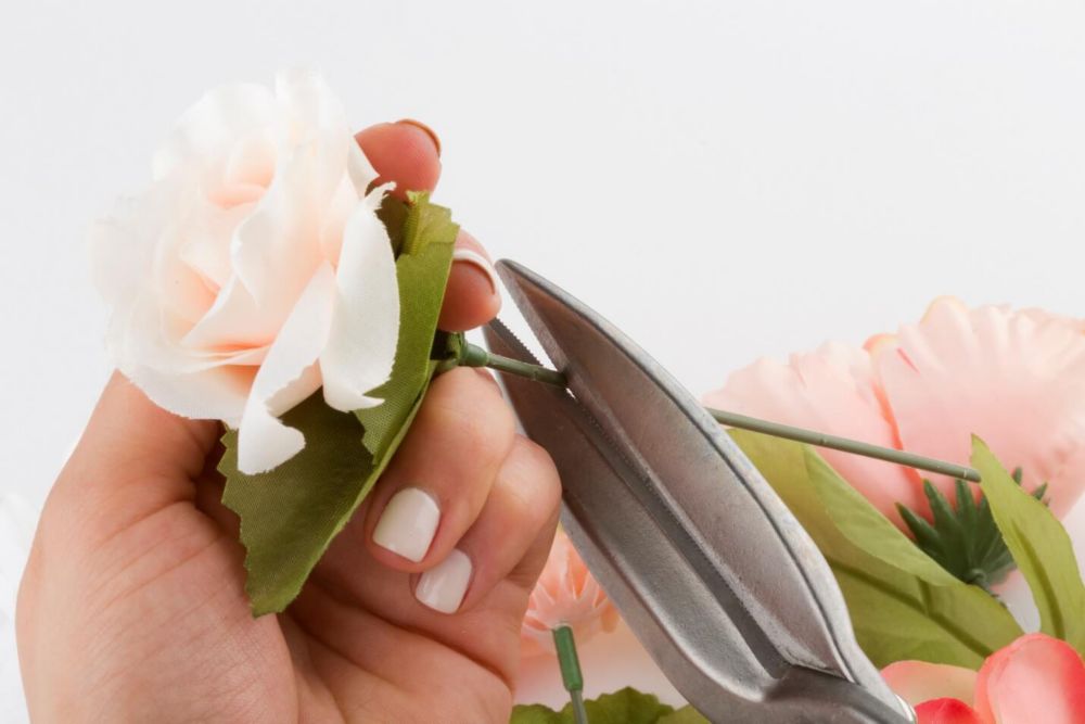 Flowers getting Cut