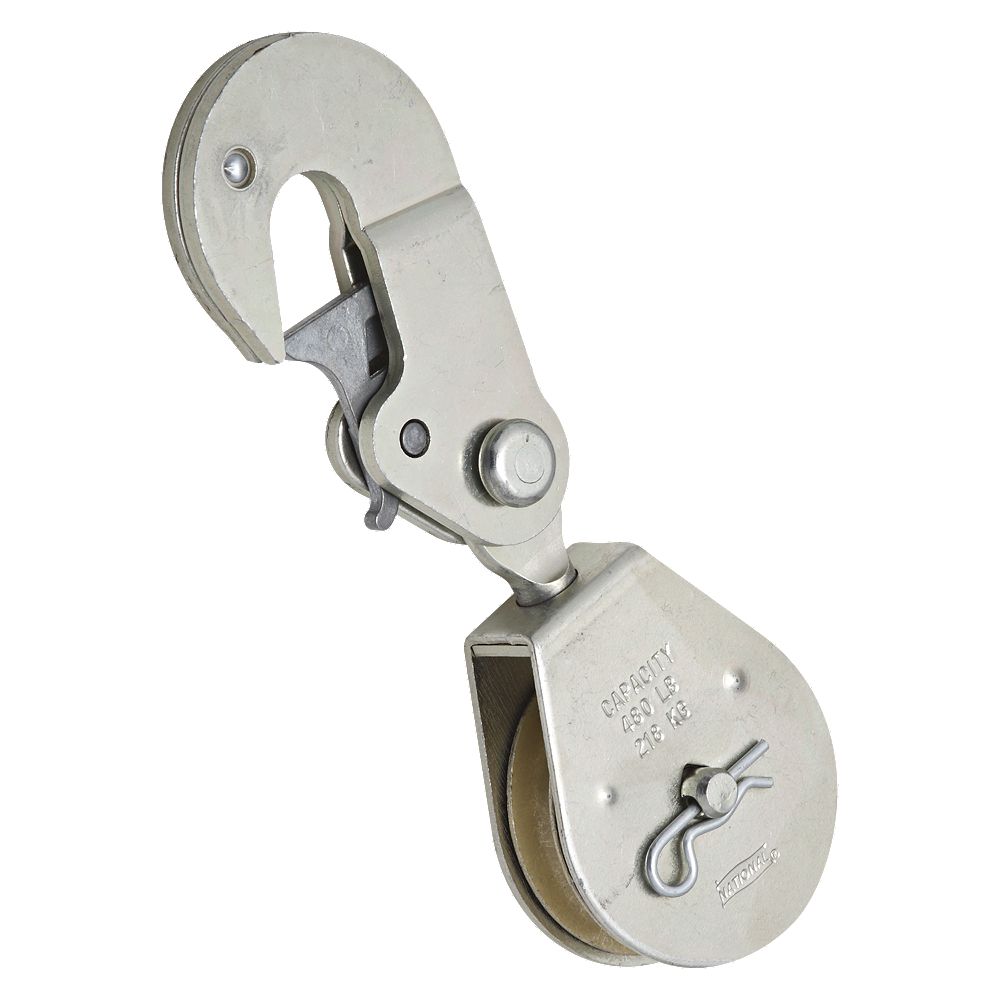 Clipped Image for Latching Swivel Hook Single Pulley
