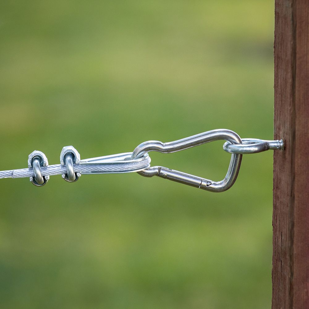 Vignette Image for Interlocking Spring Snap