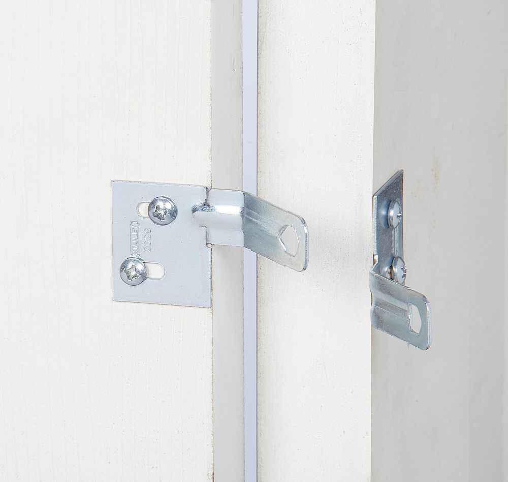 Bifold Locking Hinges