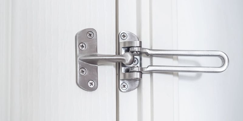 https://images.national-hardware.com/is/image/nh/security-hardware-door-locks-slider?$nhwFeatureProjectSlideImage$
